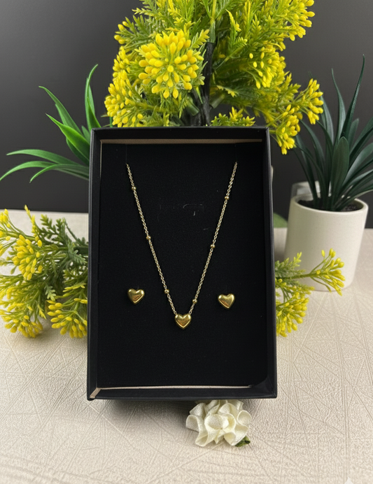 Golden Heart Charm Set