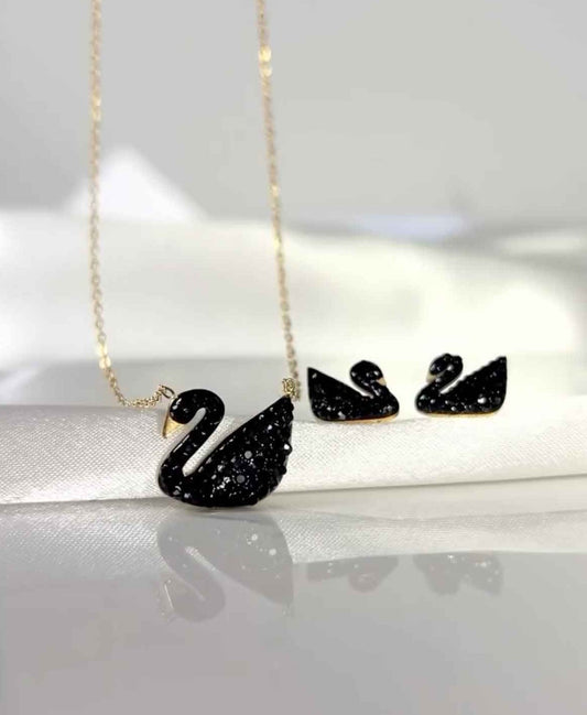 Dazzle Duck Set-Black